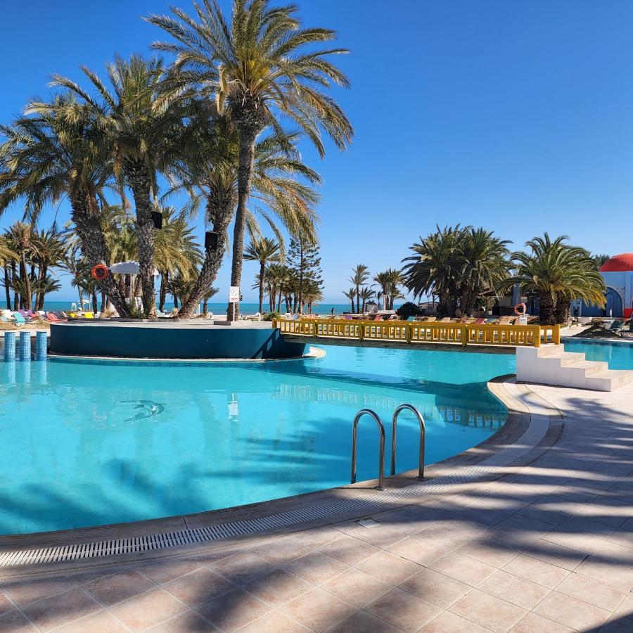 Golf Beach & Thalasso- Families And Couples Триффа Экстерьер фото