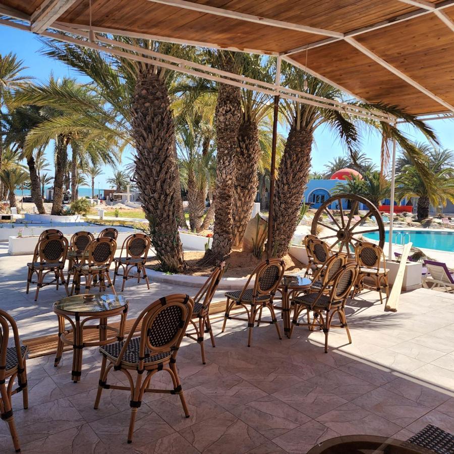 Golf Beach & Thalasso- Families And Couples Триффа Экстерьер фото