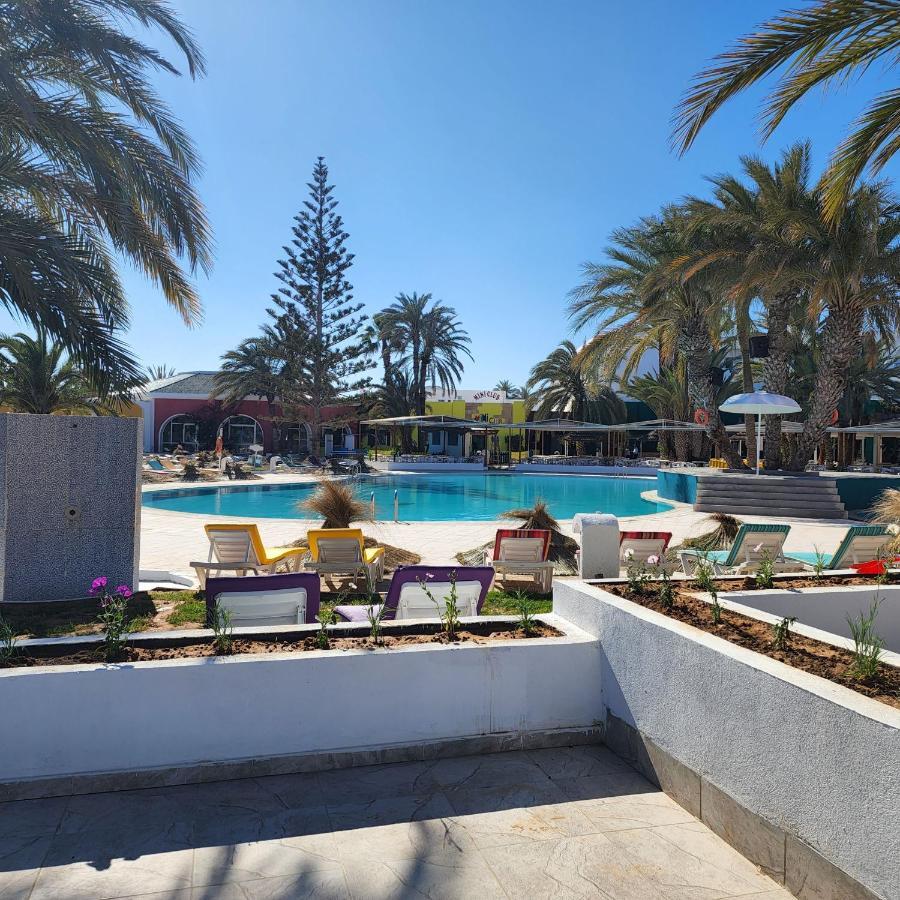 Golf Beach & Thalasso- Families And Couples Триффа Экстерьер фото