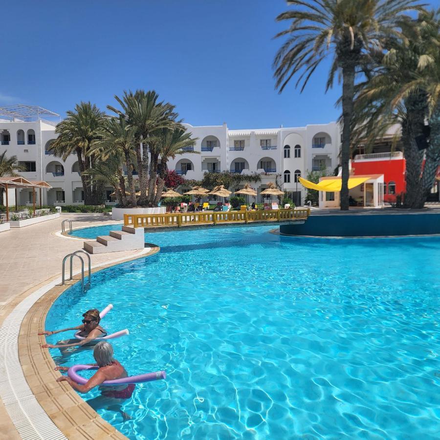 Golf Beach & Thalasso- Families And Couples Триффа Экстерьер фото