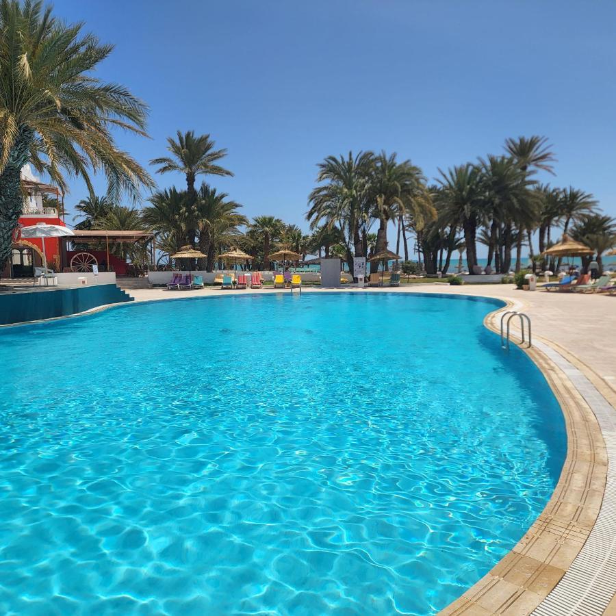 Golf Beach & Thalasso- Families And Couples Триффа Экстерьер фото