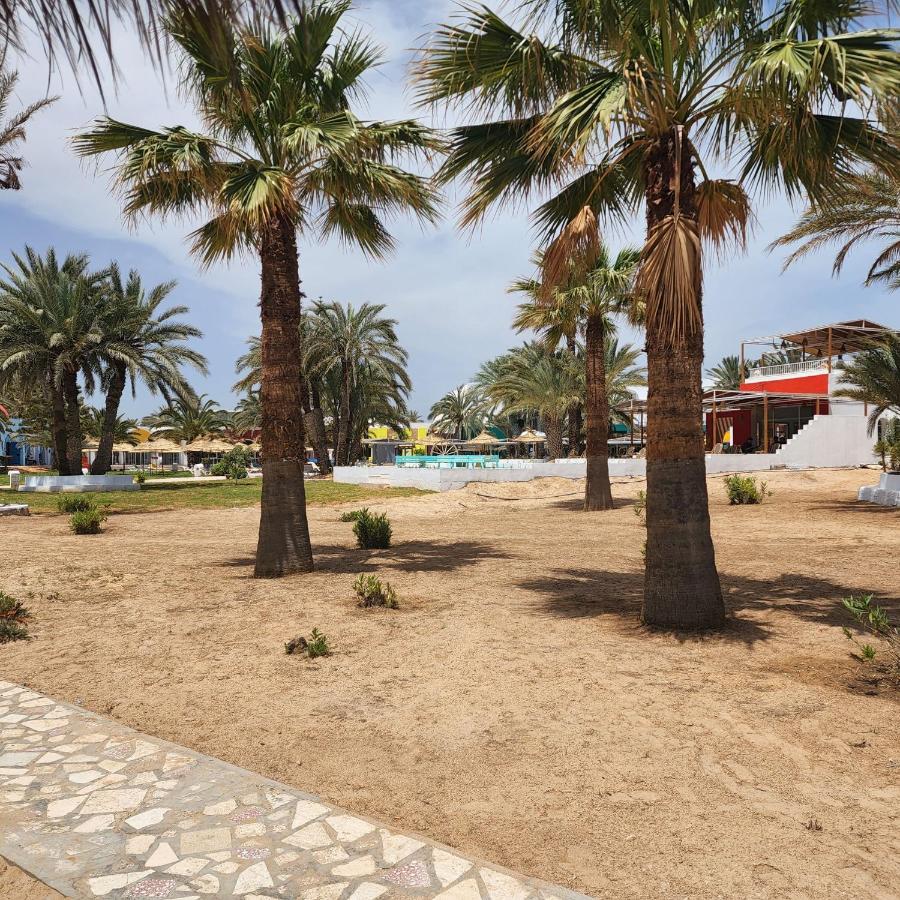 Golf Beach & Thalasso- Families And Couples Триффа Экстерьер фото