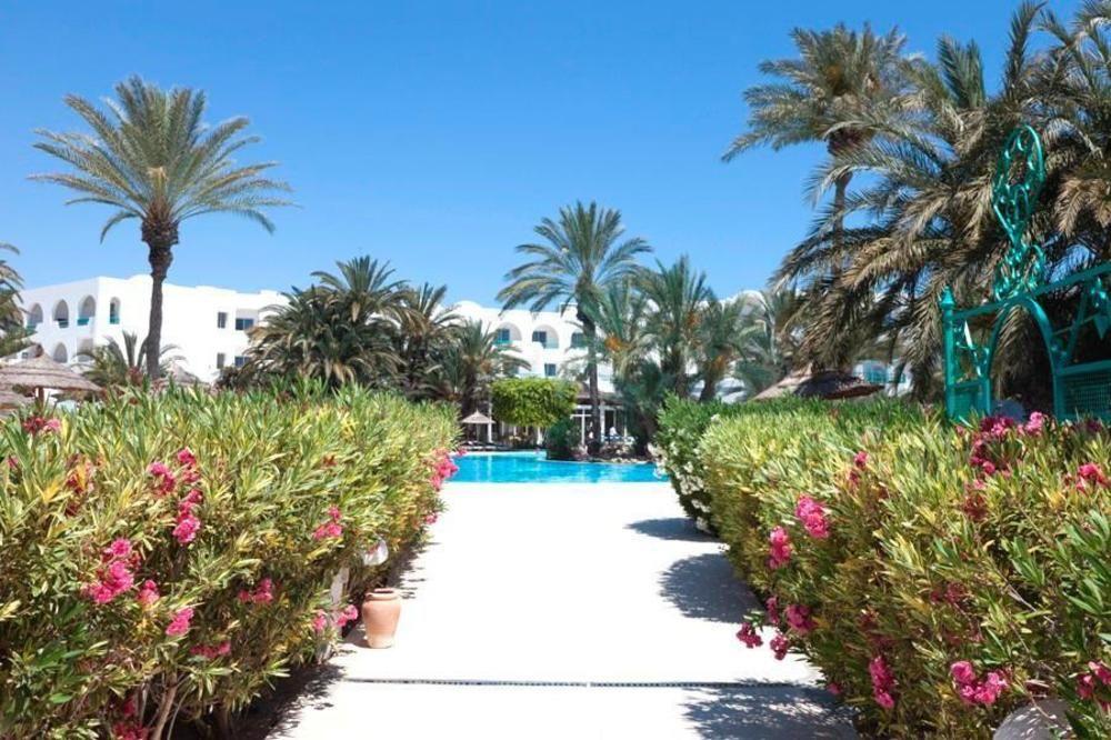Golf Beach & Thalasso- Families And Couples Триффа Экстерьер фото
